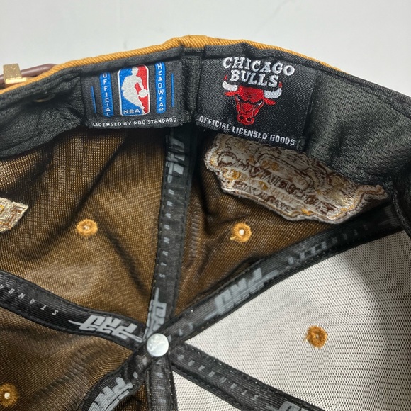 Chicago Bulls Six Time NBA Champions Wheat Brown Hat NWOT - Picture 9 of 11